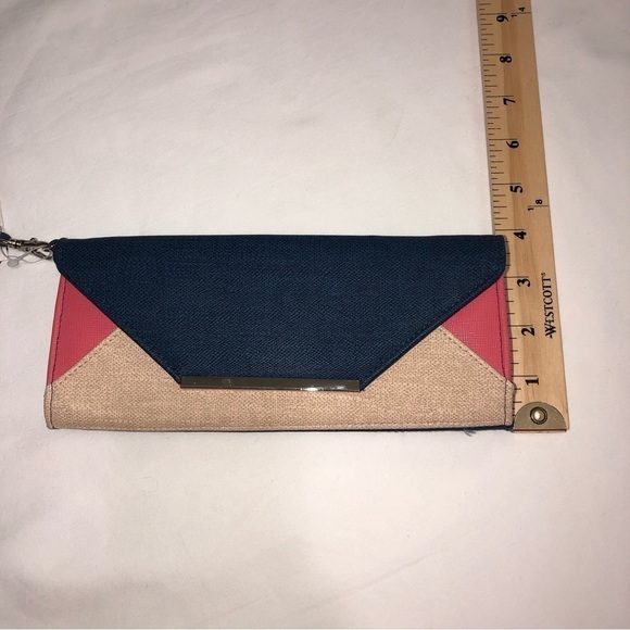 RFID Blocking Wristlet Wallet Clutch Blue Pink Beige NEW Color Block VanHeusen - Picture 5 of 7